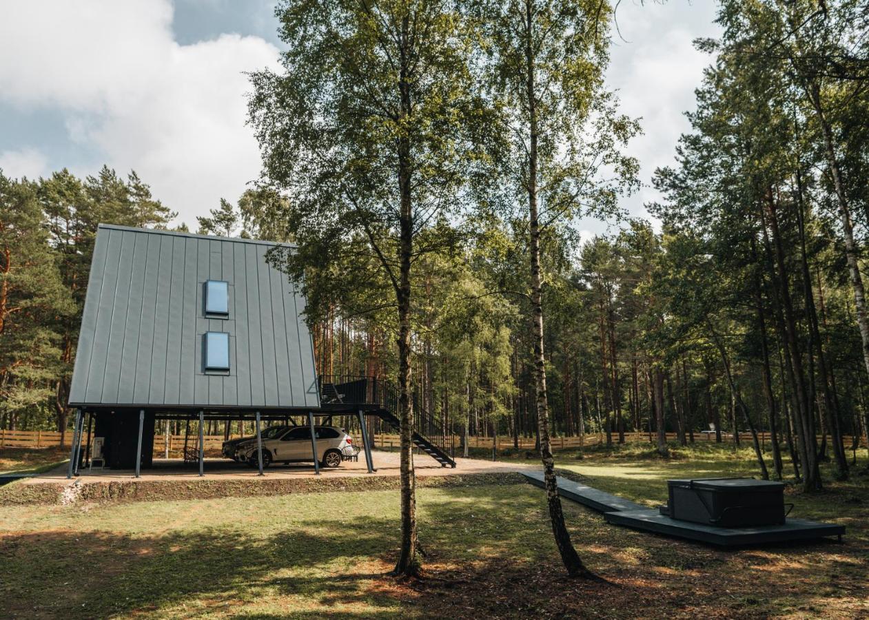 West House * Бернати